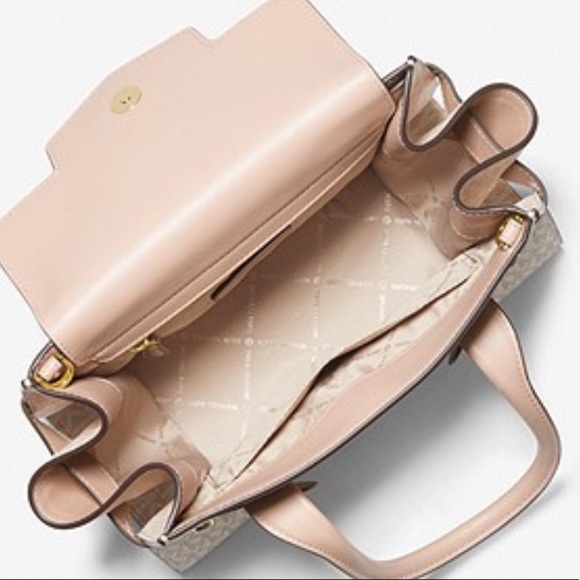 MICHAEL KORS
Carmen Medium Color-Block Logo Satchel color Buff Multi - Picture 11 of 16